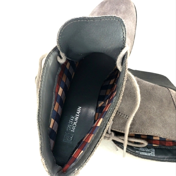White Mountain Kahlua Gray Suede, Lace-Up, Wedge Bootie. Women's Size 8M - Picture 11 of 12